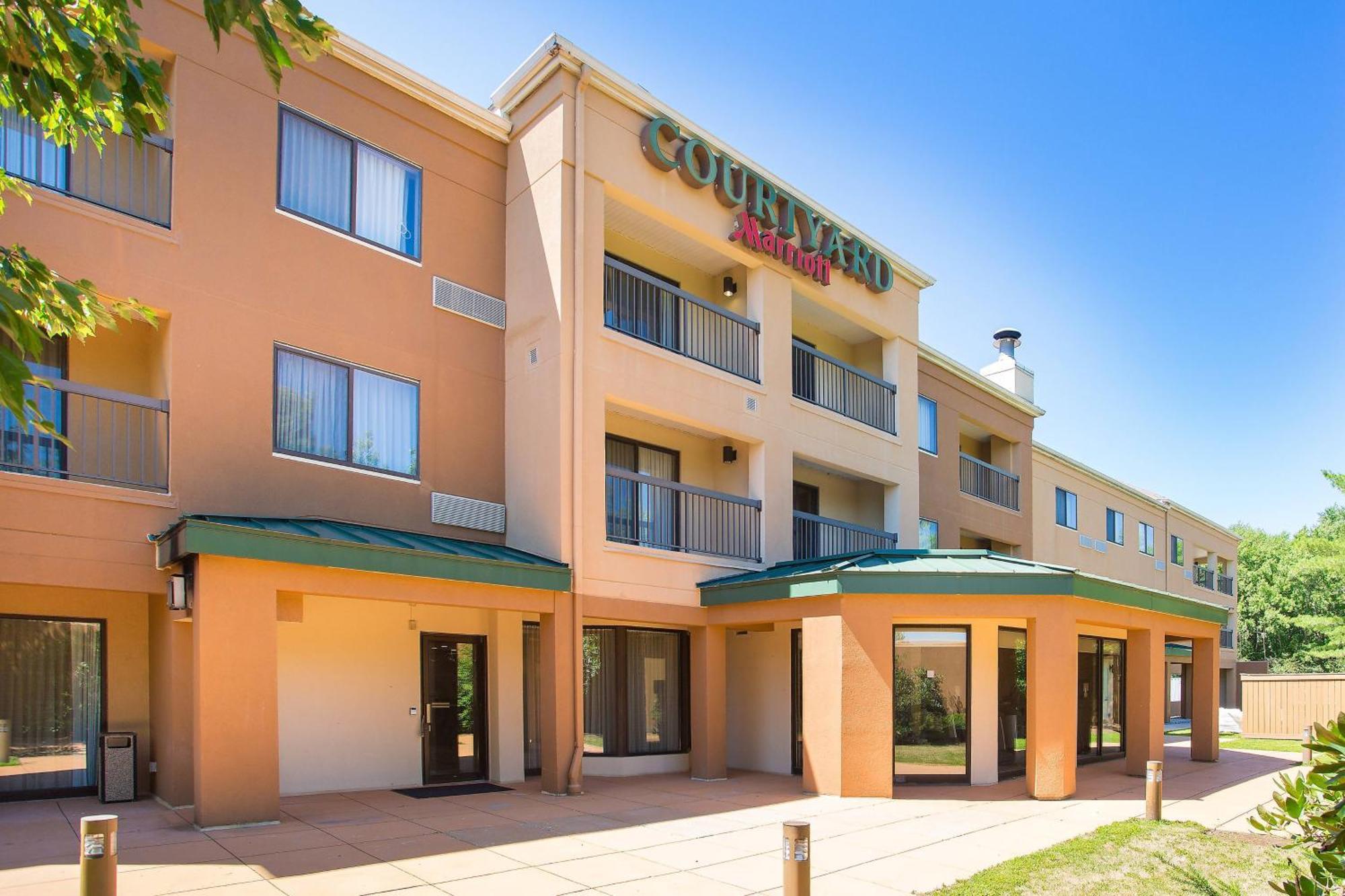 Courtyard By Marriott Boston Westborough Hotel Exterior foto