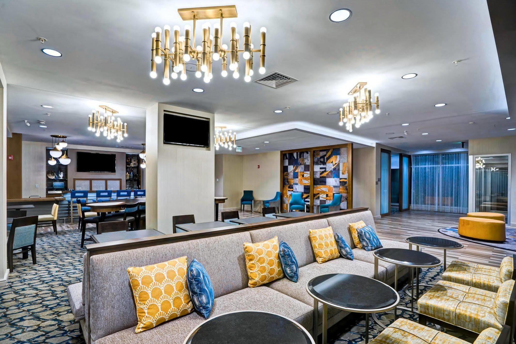 Courtyard By Marriott Boston Westborough Hotel Exterior foto