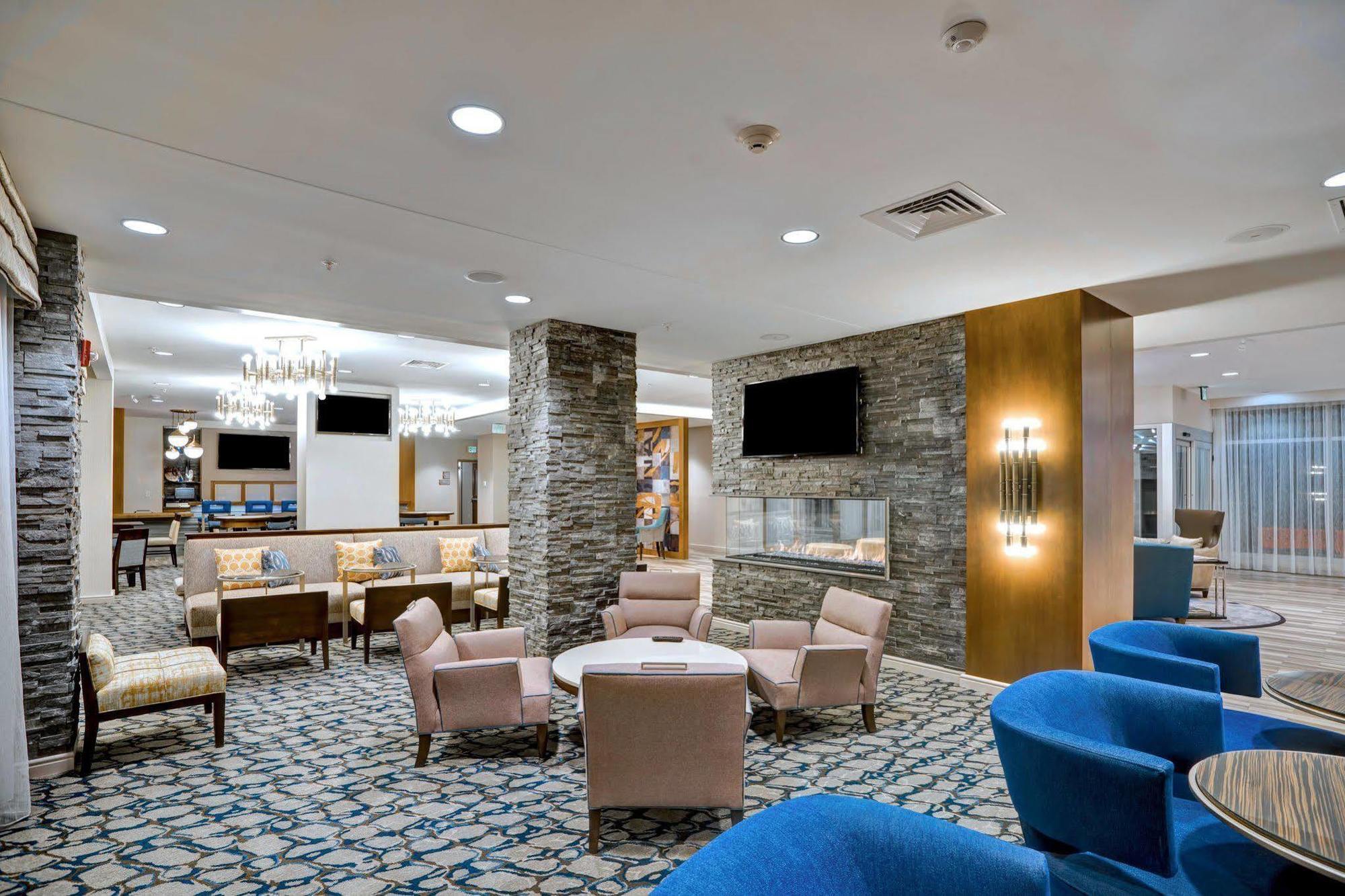Courtyard By Marriott Boston Westborough Hotel Exterior foto